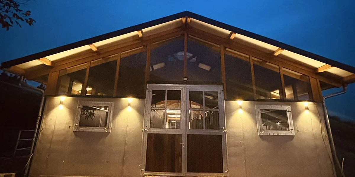 Neues Stallgebäude Neues Stallgebäude